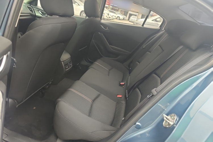 马自达3 昂克赛拉 2017款 三厢 1.5L 自动豪华型 国V中控内饰21