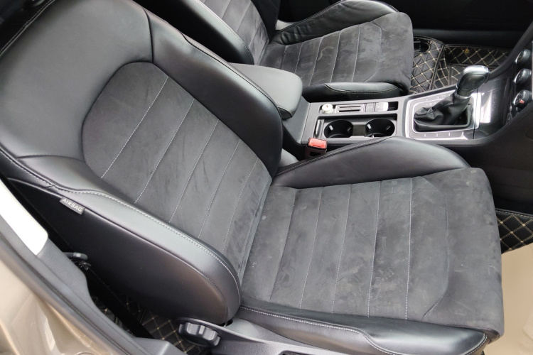 大众 高尔夫 2018款  230TSI 自动豪华型局部细节41