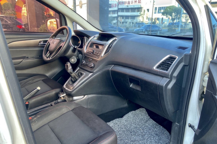 长安凯程 长安睿行S50 2017款 1.5L 手动舒适型 国V中控内饰7008