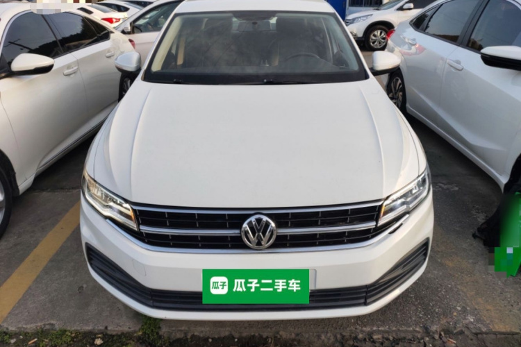 大众 宝来 2021款 1.5L 自动时尚智联版车身外观2