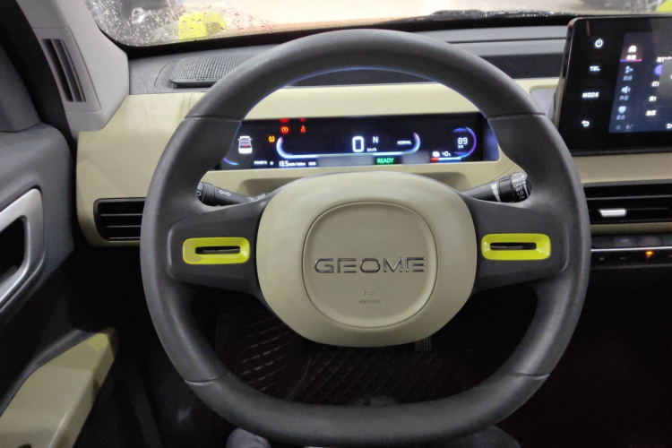 吉利银河 2024款 200km 熊猫骑士局部细节13