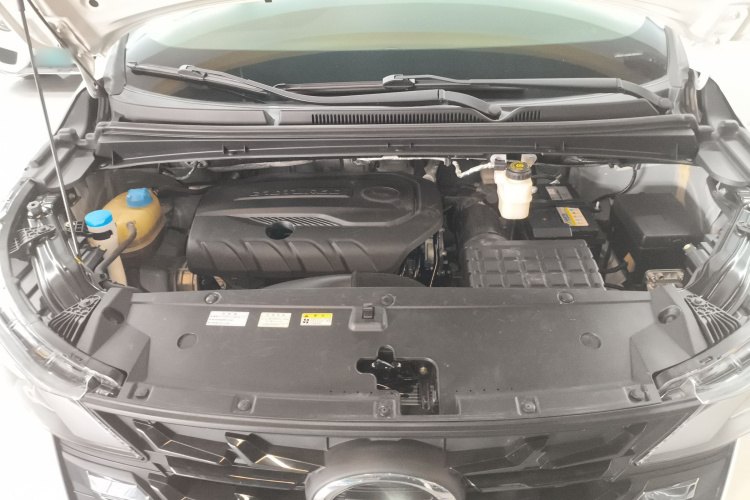 广汽传祺 传祺M6 2021款 PRO 270T DCT尊享版机舱底盘24