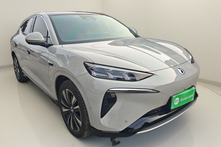 腾势N7 2024款 702 智驾Pro版车身外观3