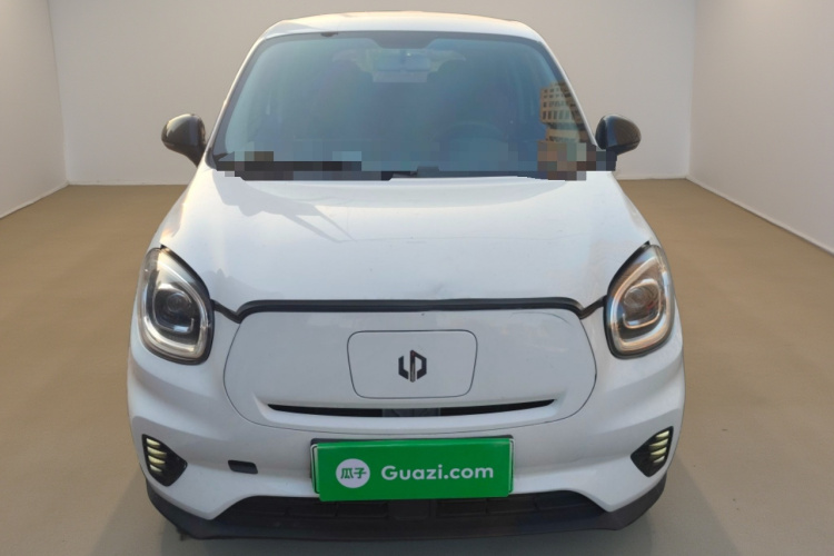 零跑汽车 零跑T03 2021款 400轻享版 三元锂车身外观2