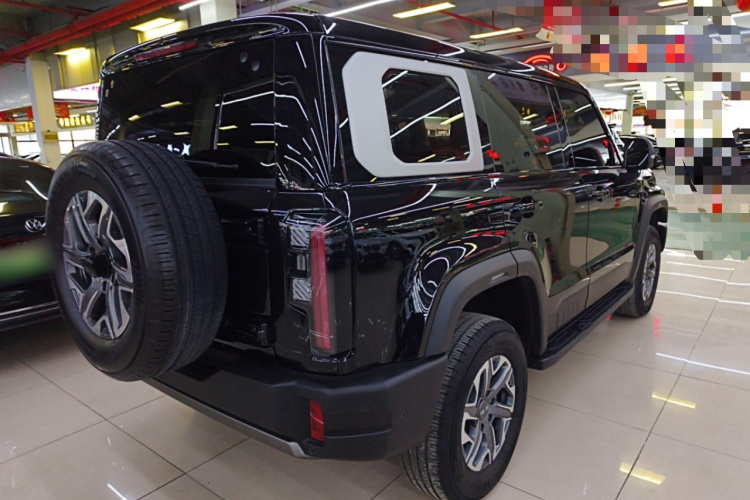 北京越野 北京BJ40 2024款 2.0T 全新城市猎人版 侠客型车身外观6005