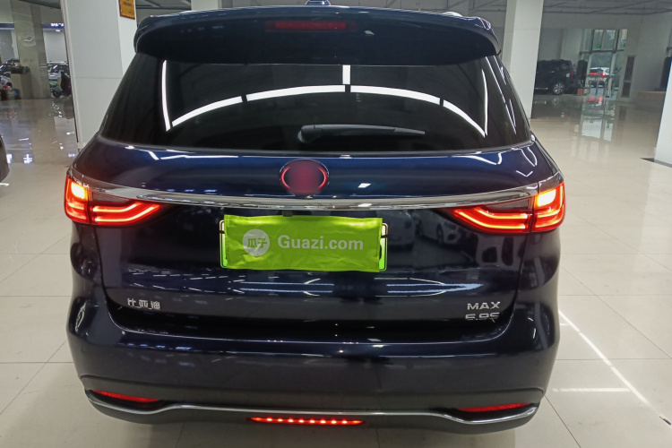 比亚迪 宋MAX新能源 2019款 DM 1.5T 智联致耀型 6座 国VI车身外观6