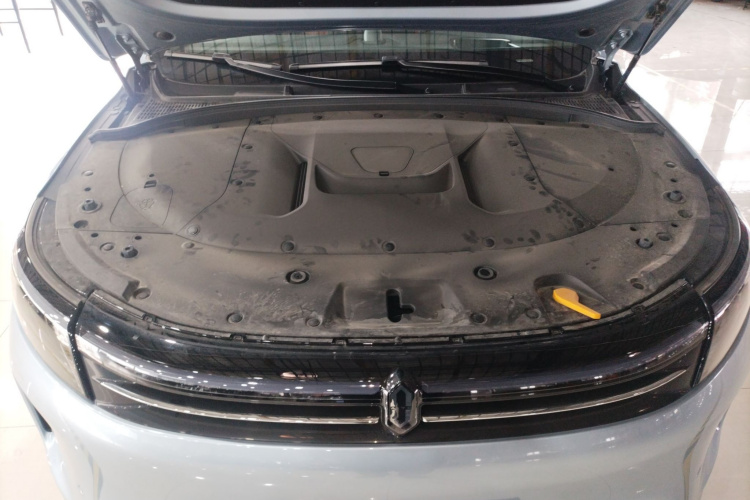 鸿蒙智行 问界M7 2024款 1.5T 智驾四驱Pro版 5座机舱底盘24