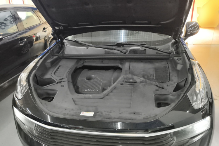 领克01 2017款 2.0T 两驱型Pro版局部细节24