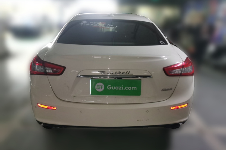 玛莎拉蒂 Ghibli 2014款 3.0T 标准版车身外观6
