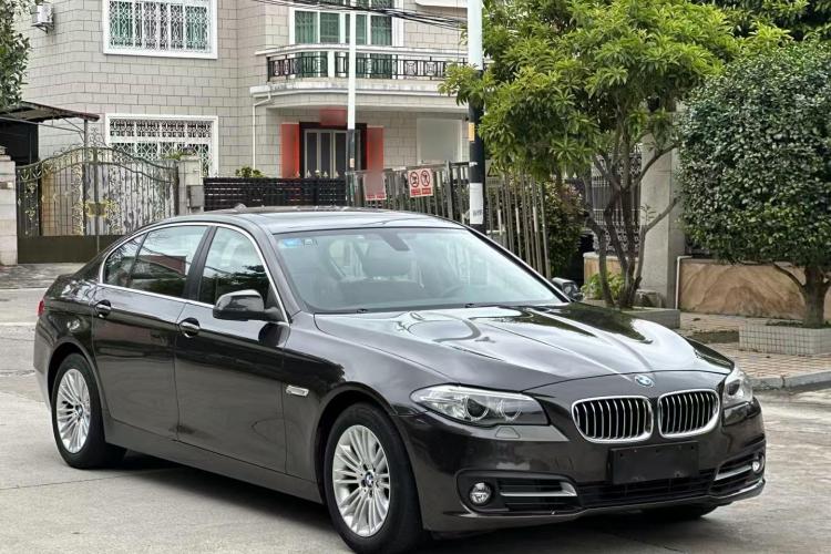 宝马5系 2014款 525Li 领先型车身外观3