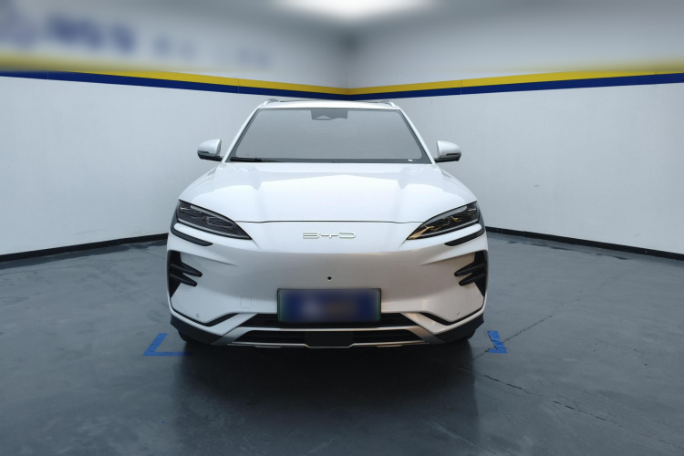 比亚迪 宋PLUS新能源 2023款 冠军版 EV 520KM 旗舰型车身外观2