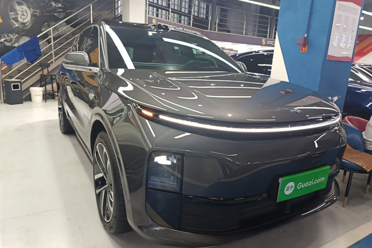 理想汽车 理想L6 2024款 Max车身外观3