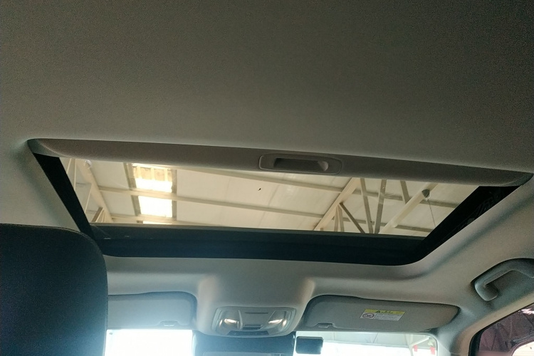 坦克300 2021款 越野版 2.0T 征服者局部细节22