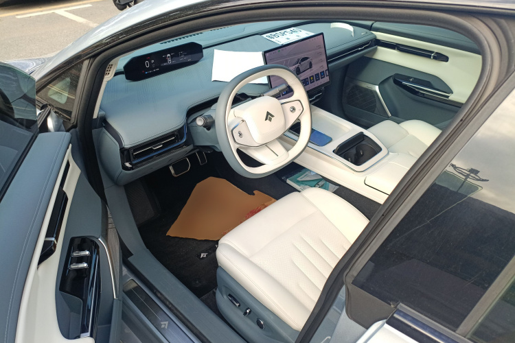 昊铂GT 2023款 710后驱超充版中控内饰20