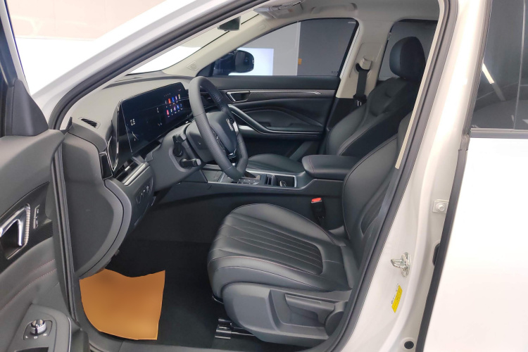 奔腾T55 2023款 1.5T 自动飞跃款中控内饰19