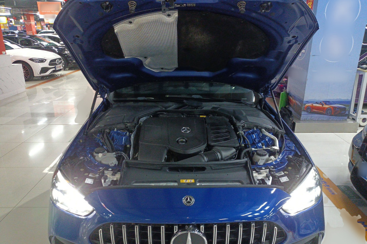 奔驰C级 2022款 C 200 L 运动版机舱底盘24