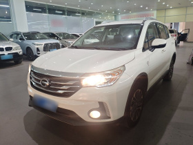 广汽传祺 传祺GS4 2017款 200T G-DCT两驱精英版