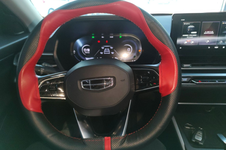 吉利汽车 帝豪 2022款 第4代 1.5L CVT尊贵型中控内饰13