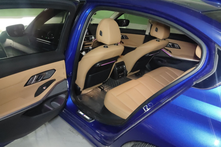 宝马3系 2020款 325Li M运动曜夜套装中控内饰21