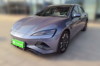 比亚迪 海豹 2022款 550km 标准续航后驱版尊贵型