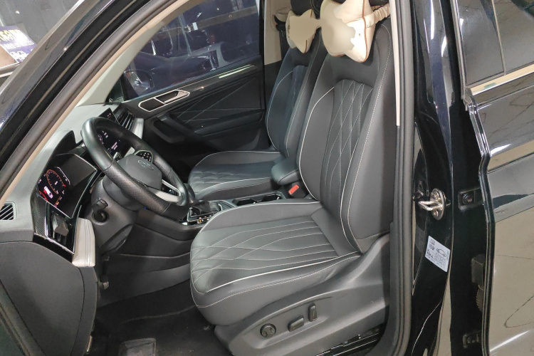 大众 途观L 2022款 330TSI 自动两驱R-Line越享版局部细节19