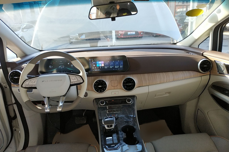 东风风行 风行游艇 2024款 1.5T DCT 观海版中控内饰7002