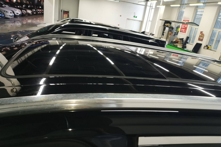 林肯 飞行家 2022款 3.0T V6 四驱尊雅版车身外观57