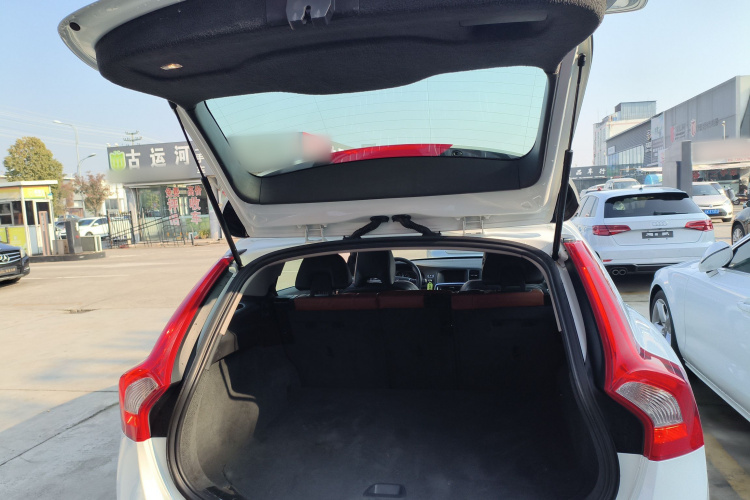 沃尔沃V60 2014款 改款 T5 智雅版局部细节23