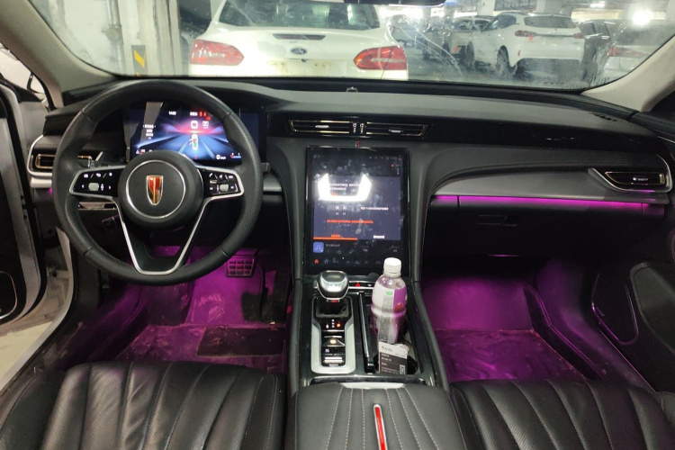 红旗H5 2023款 2.0T 自动智联旗畅版中控内饰12