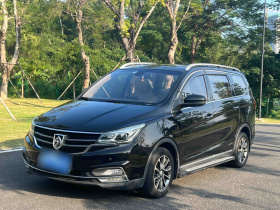 宝骏730 2017款 1.8L iAMT尊享型 7座