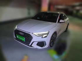 奥迪A3 2022款 A3L Limousine 35 TFSI 时尚运动型