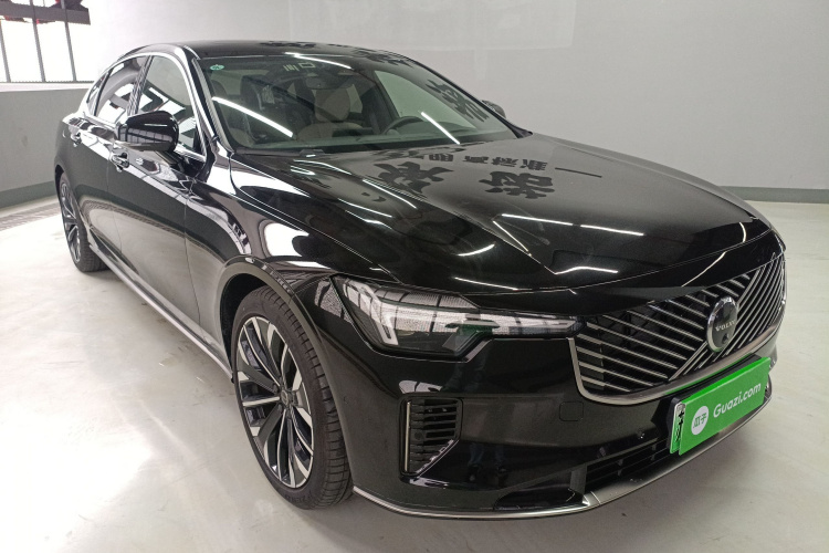 沃尔沃S90新能源 2025款 插电式混动 四驱长续航智雅豪华版车身外观6002