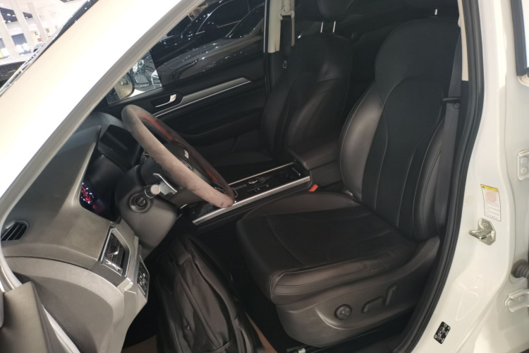 哈弗H6 2018款 蓝标 运动版 1.5T 自动两驱精英型中控内饰19