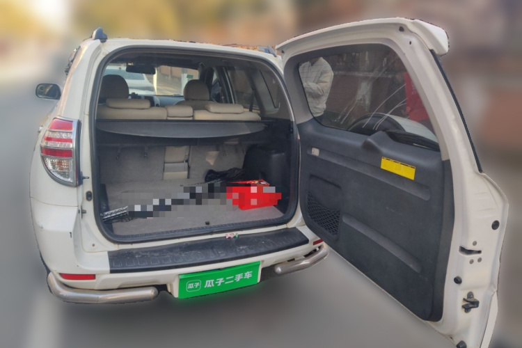 丰田 RAV4荣放 2010款 2.0L 自动豪华升级版局部细节23