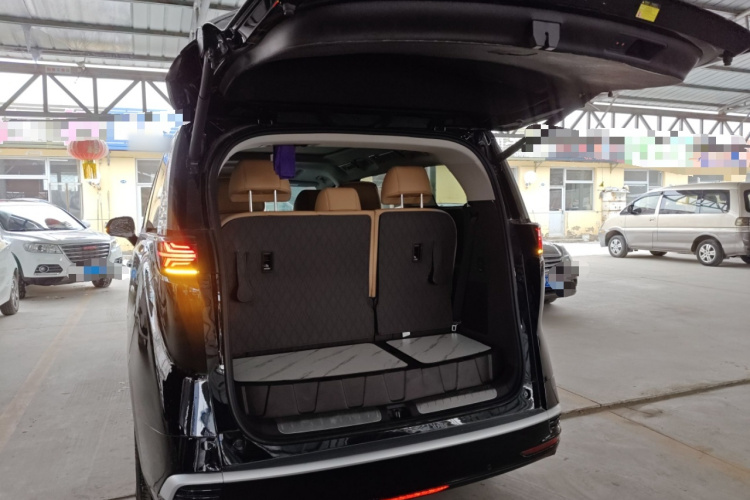 腾势D9 2024款 DM-i 1050 尊享型局部细节23