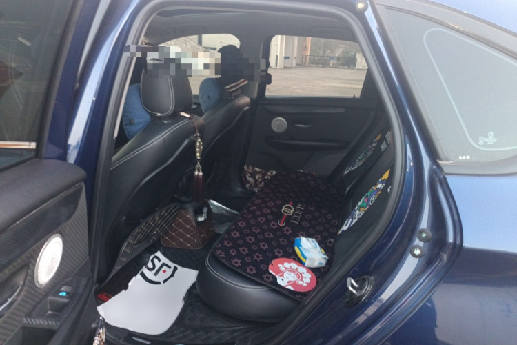 宝马2系旅行车 2016款 218i 时尚型中控内饰21