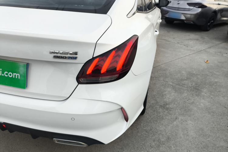 名爵 MG5 2021款 300TGI DCT青奢豪享版车身外观6006