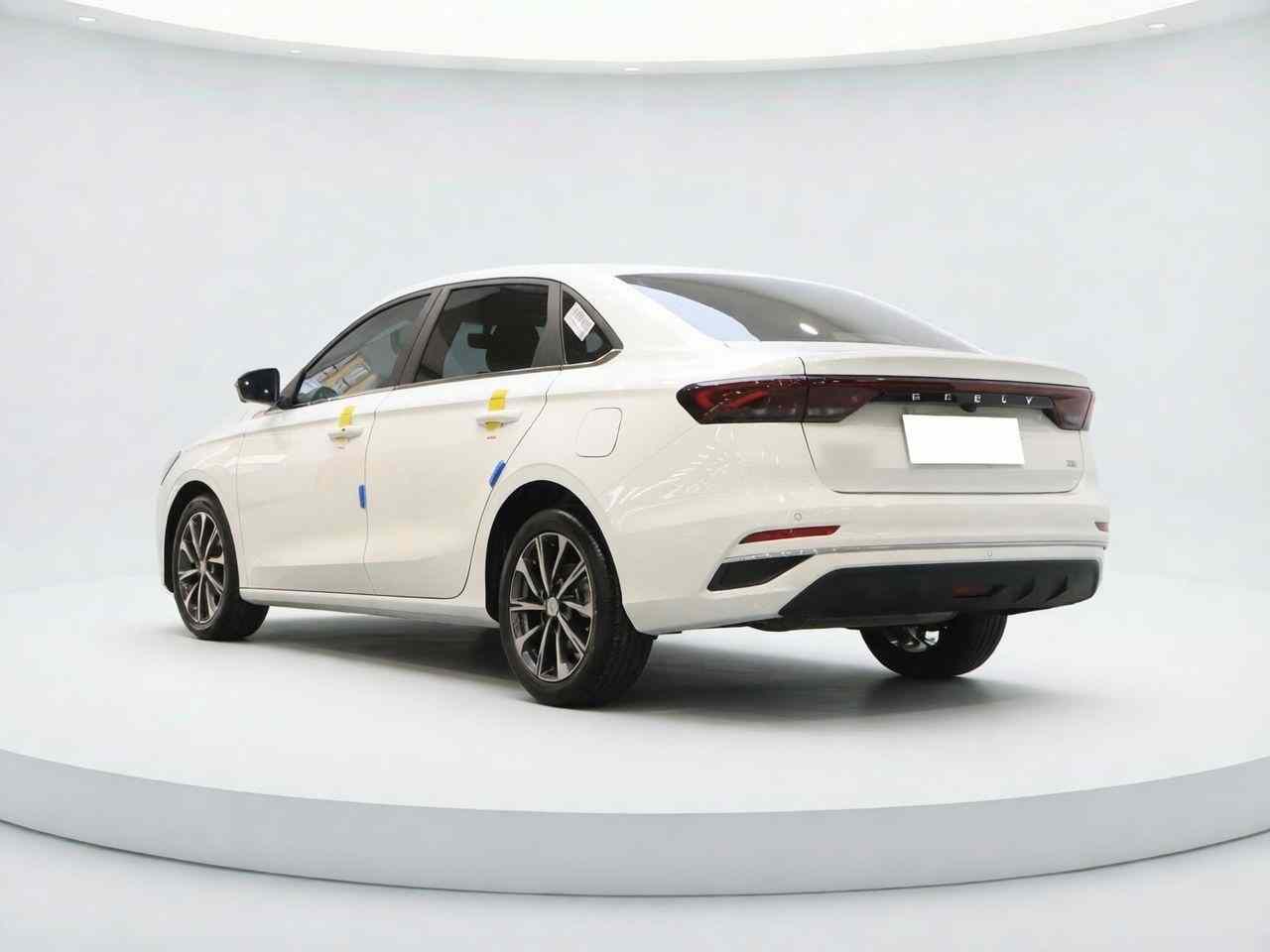 吉利汽车 帝豪 2025款 第4代 1.5L CVT旗舰型(3)