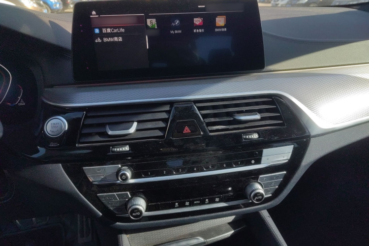 宝马5系(进口) 2019款 改款 525i M运动套装局部细节16