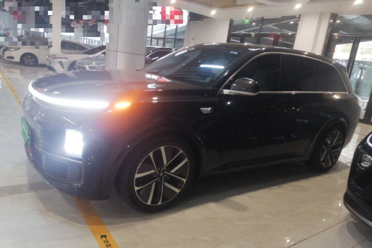 理想汽车 理想L8 2023款 Pro车身外观6003