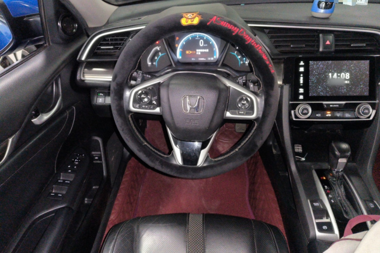 本田 思域 2019款 220TURBO CVT劲擎版 国VI局部细节13