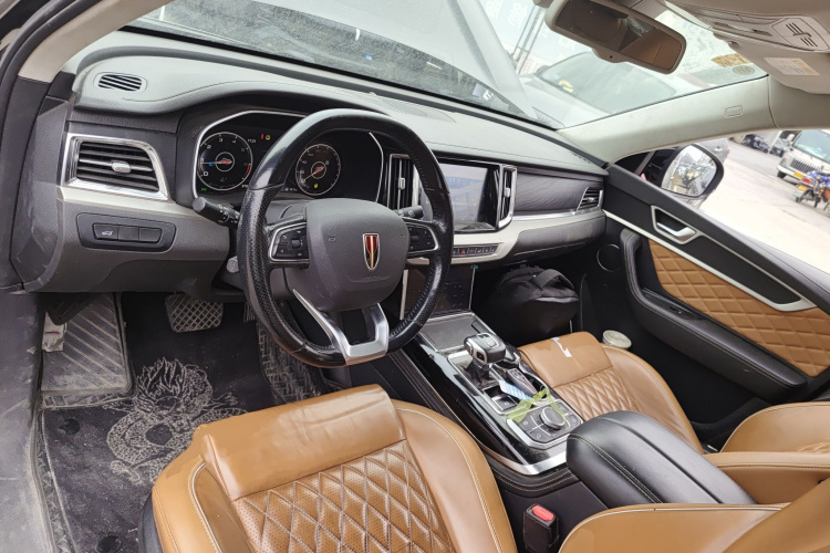 红旗HS7 2019款 3.0T 自动四驱智联旗畅版中控内饰7002