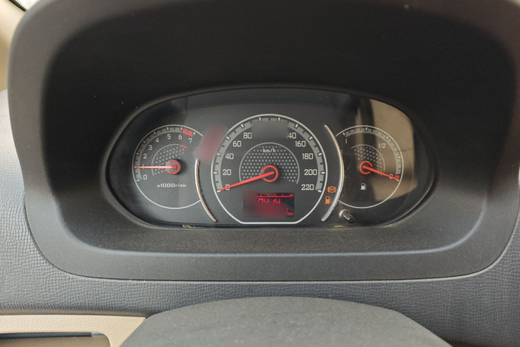 五菱汽车 五菱征程 2015款 1.8L豪华型LJ479QE2局部细节14