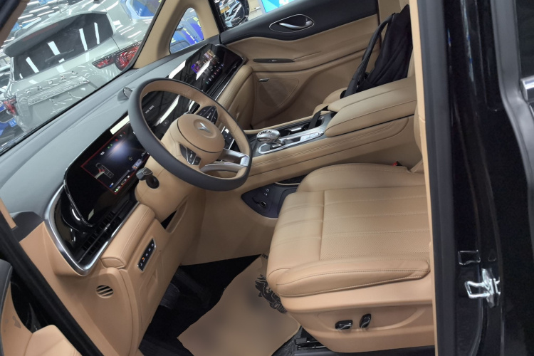 岚图汽车 岚图梦想家 2024款 PHEV 超长续航卓越版局部细节19