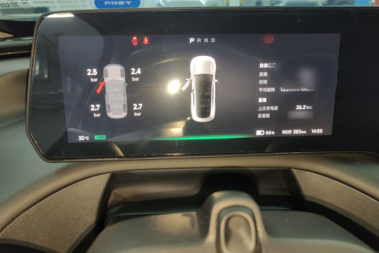 小鹏P7 2020款 670N局部细节14