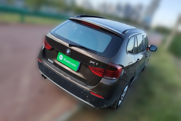 宝马X1 2012款 sDrive20i 领先型车身外观6005