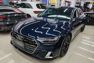 奥迪A7L 2022款 45 TFSI S-line 筑梦新生版