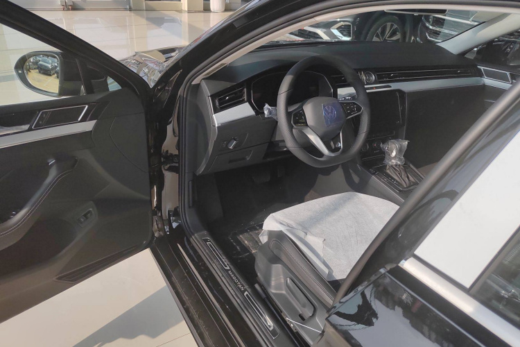 大众 迈腾 2025款 众享款 280TSI DSG舒适型中控内饰7002