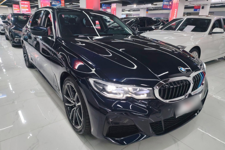 宝马3系 2022款 325Li M运动曜夜套装车身外观3