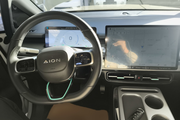 埃安 AION Y 2023款 Younger 星耀版中控内饰7002